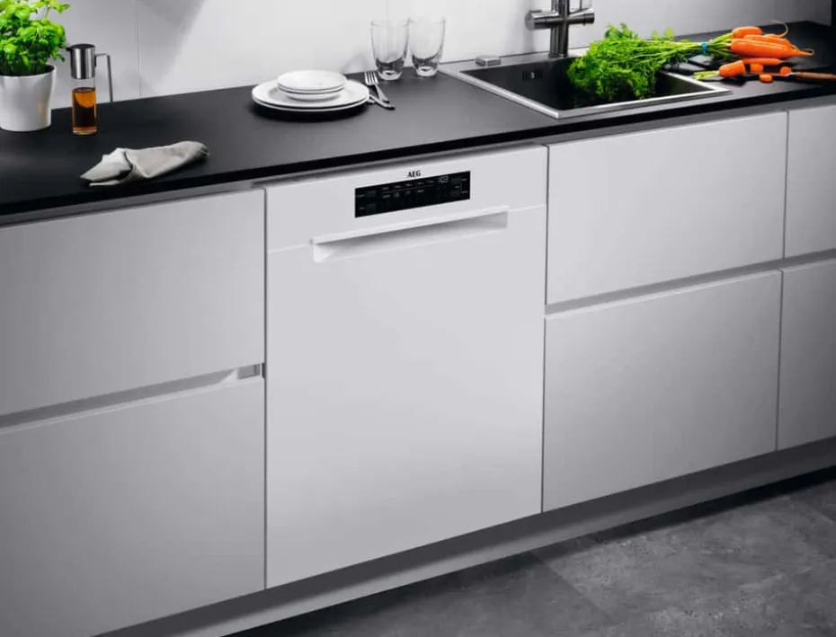 AEG FBB32607ZW oppvaskmaskin