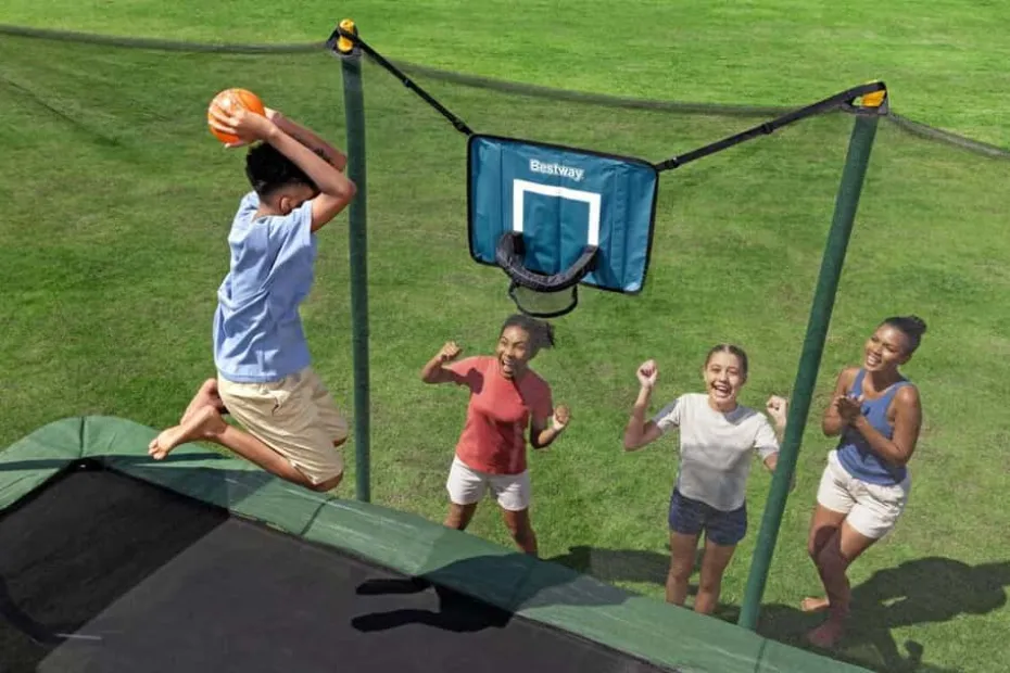 Bestway Xtreme Air Trampoline Basketballspill