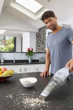 Black+Decker NVC215W 7,2V håndholdt støvsuger