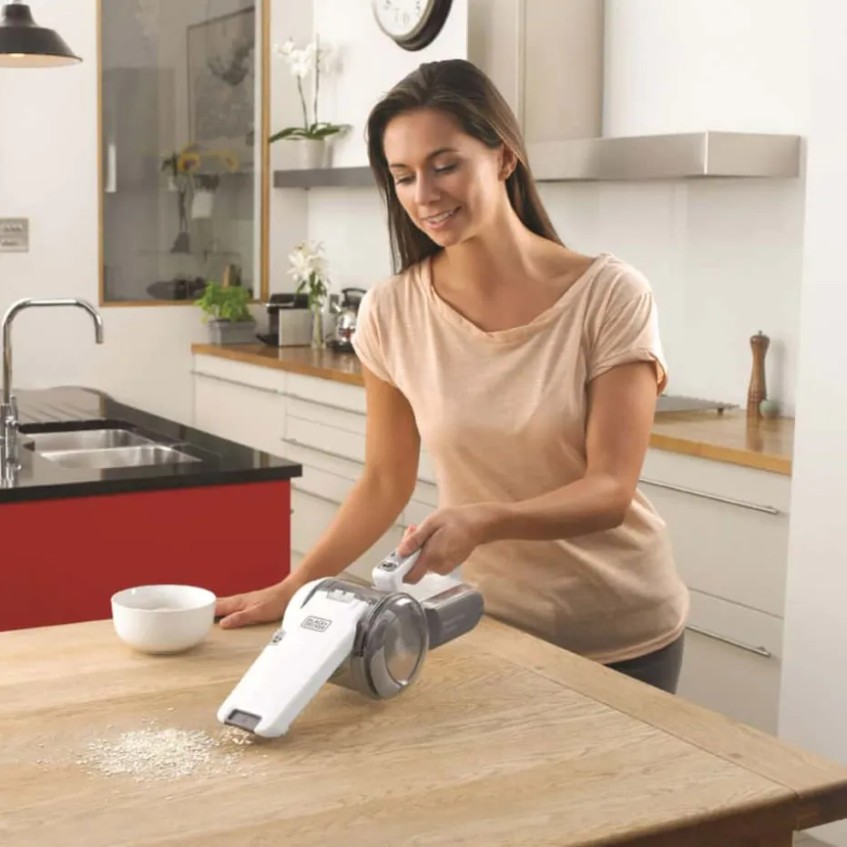 Black+Decker Pivot Nose 18V håndstøvsuger