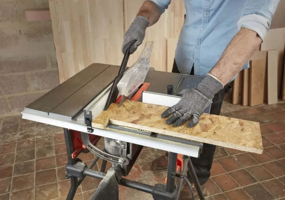 Black+Decker BES720-QS 1800W bordsag
