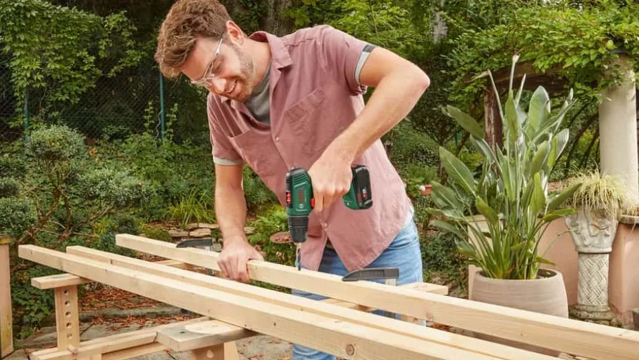 Bosch Easy drill, stikksag og multisliper m/batteri