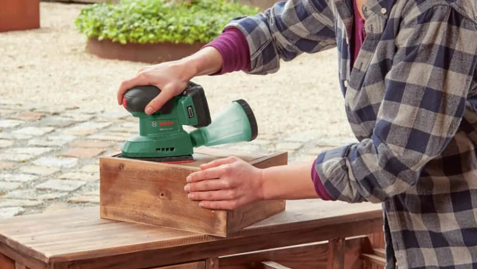 Easy Sander 18V-8 batteridrevet multisliper