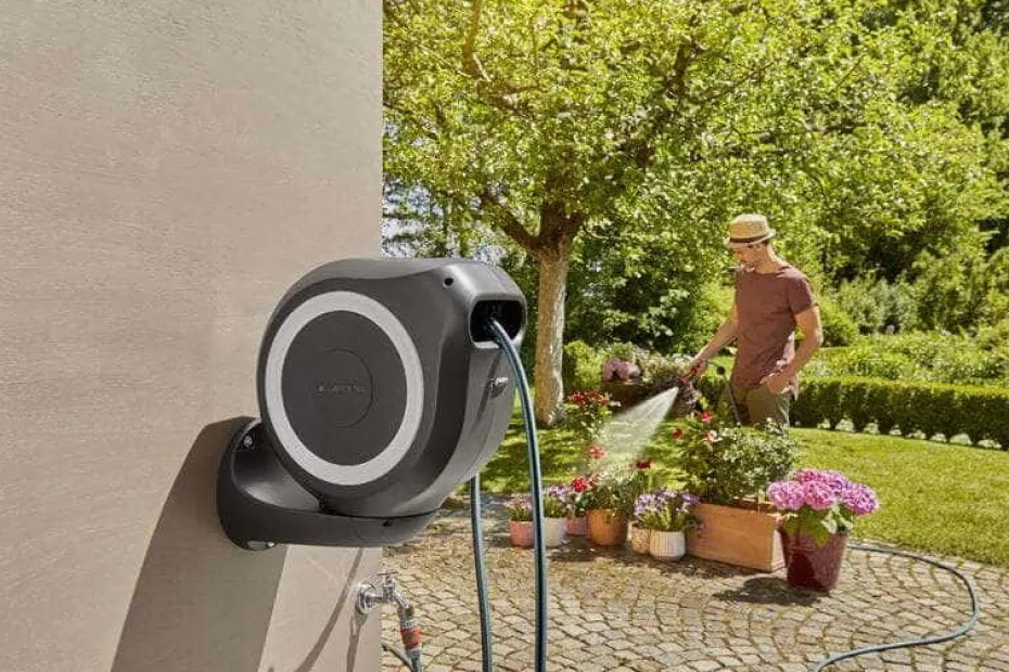 GARDENA 20 meter hvit veggslangeboks