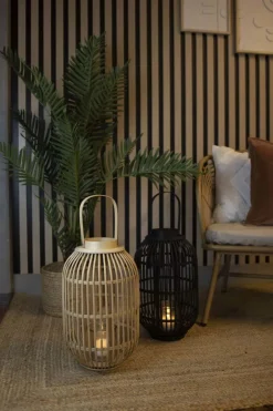 Henni rattan lanterne