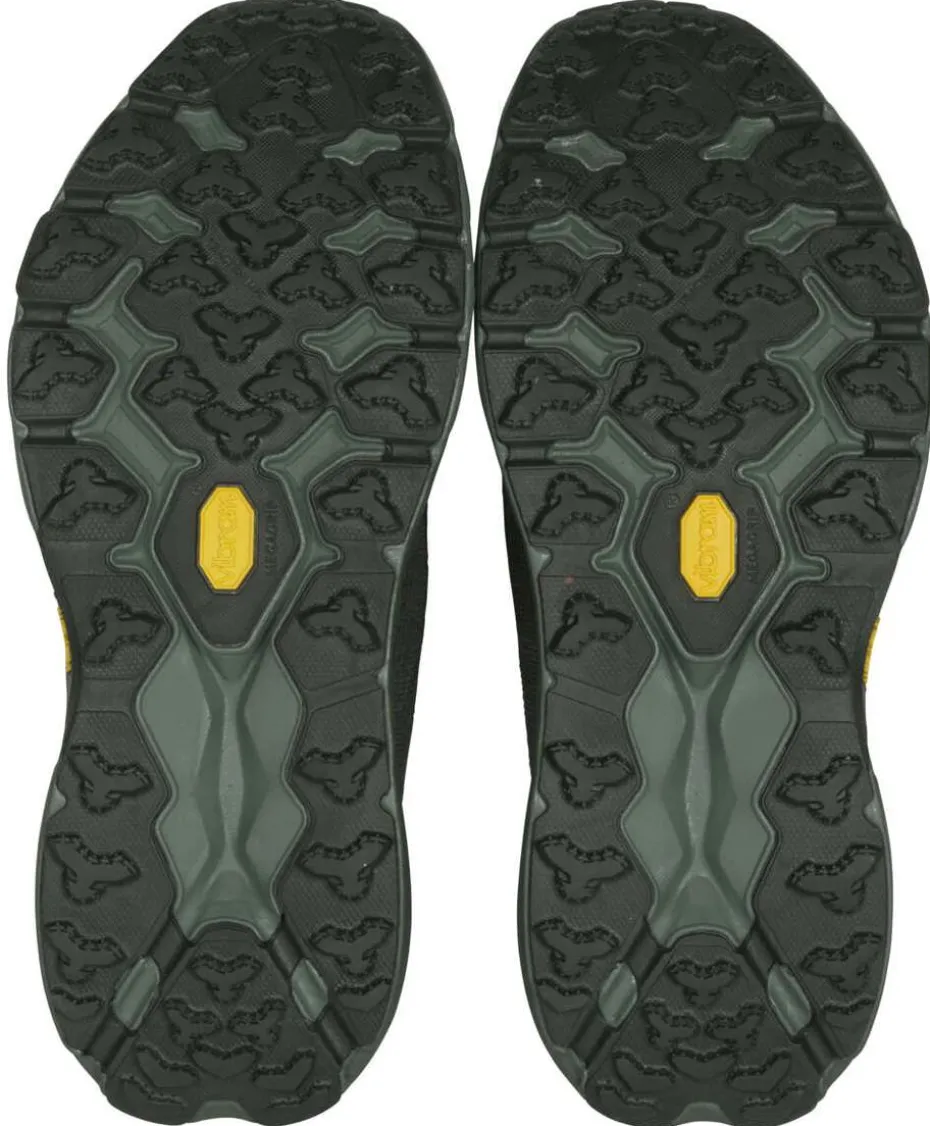 HOKA Speedgoat 5 terrengsko herre