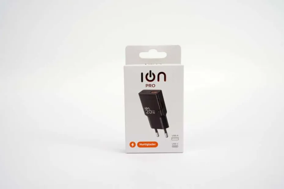 ION Pro UC127 PRO B 20W vegglader USB-C/USB-A