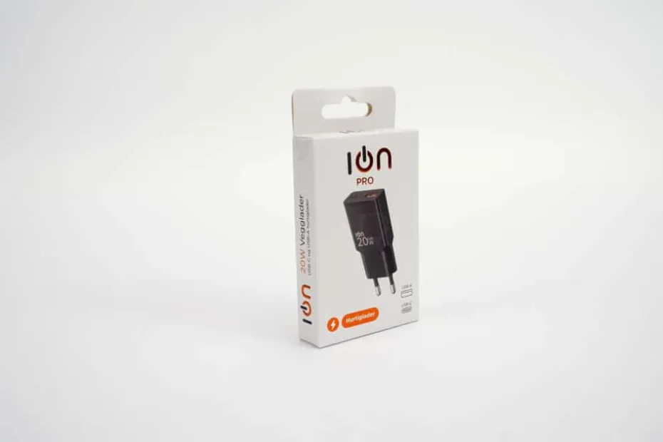 ION Pro UC127 PRO B 20W vegglader USB-C/USB-A