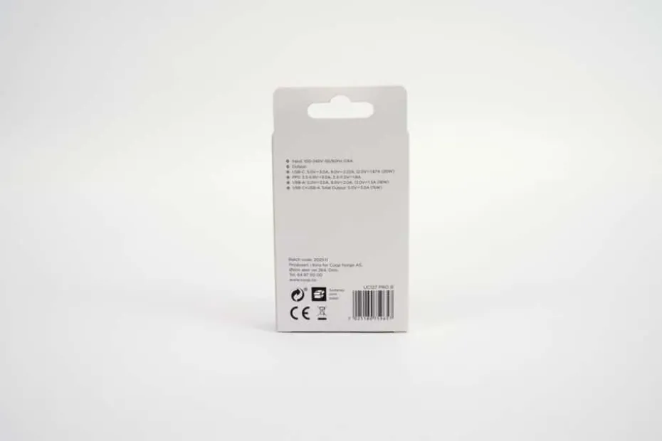 ION Pro UC127 PRO B 20W vegglader USB-C/USB-A