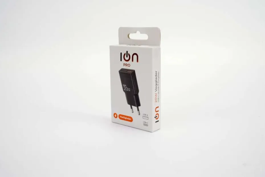ION Pro UC127 PRO B 20W vegglader USB-C/USB-A
