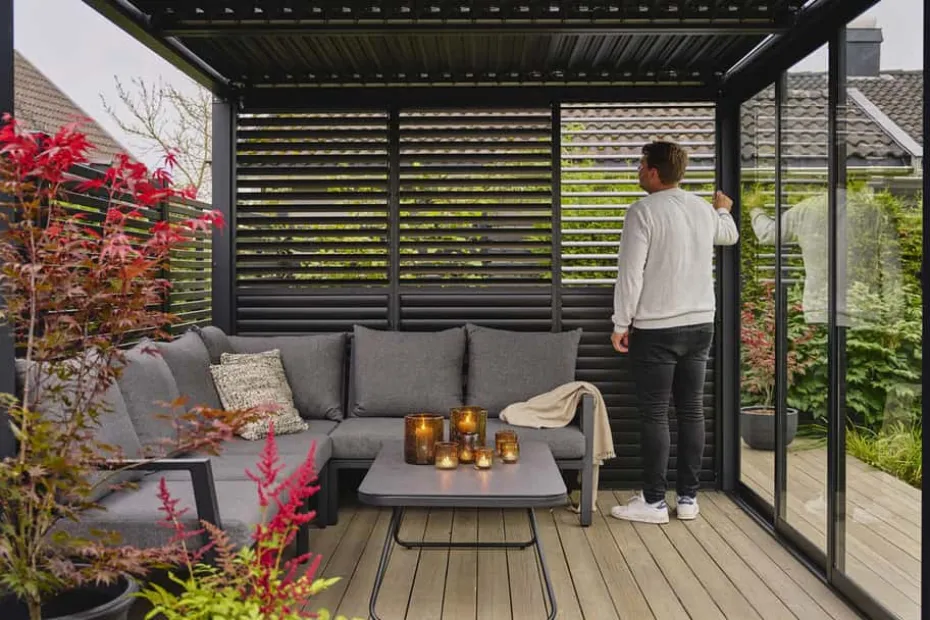 Krifon Stavern pergola skyvedør i glass