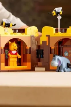 LEGO® | Disney Ole Brumm 43300
