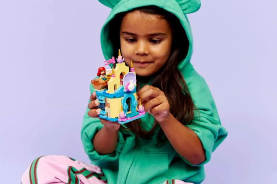 LEGO® ǀ Disney Princess Ariels magiske minipalass 43285