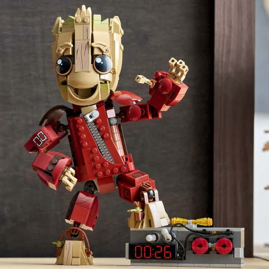 LEGO® ǀ Marvel Groot i Ravager-drakt 76341