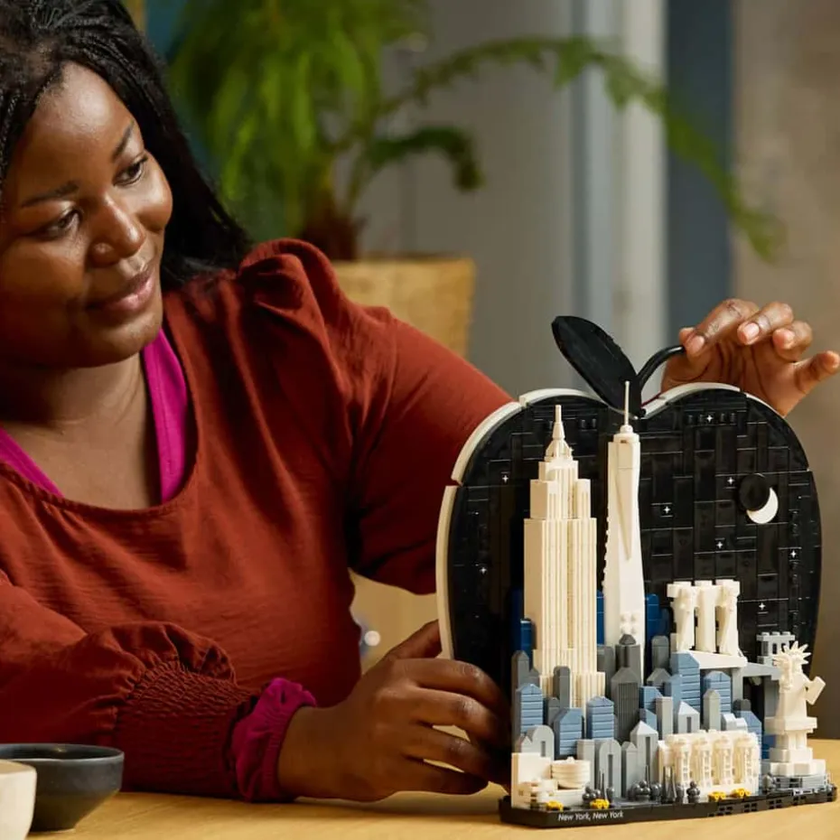 LEGO® Architecture New York City – «The Big Apple» 21066