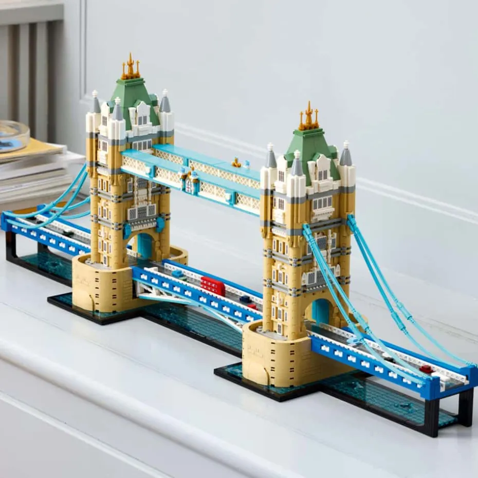 LEGO® Architecture Tower Bridge 21067