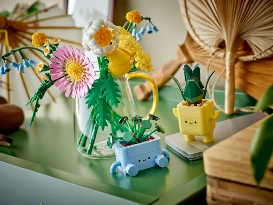LEGO® Botanicals Søt sommerbukett 10347