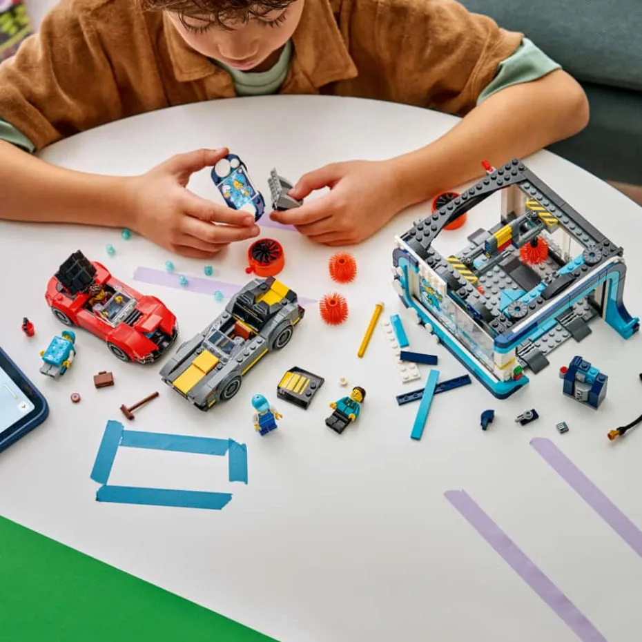 LEGO® City Bilvask med biler 60497