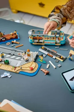 LEGO® City Gammeldags trikk 60506