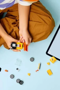 LEGO® City Kjøretøy – hjullaster med kran 60483