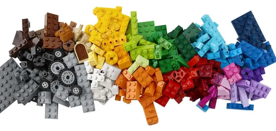 LEGO® Classic 10696 Kreative, mellomstore klosser