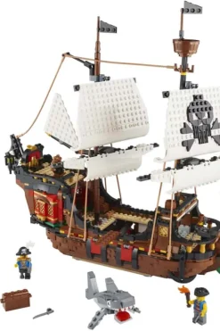 LEGO® Creator 31109 Sjørøverskute