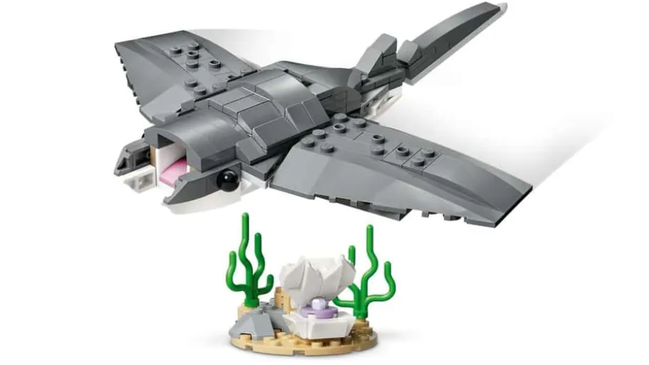 LEGO® Creator Blodtørstig hai med skattkiste 31381