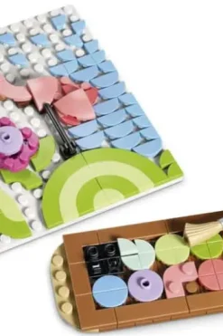 LEGO® Creator 3-i-1 Dekorativt blomstermaleri 31390