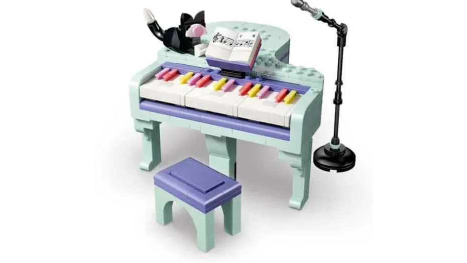 LEGO® Creator 3-i-1 Dekorativt flygel med katt 31392
