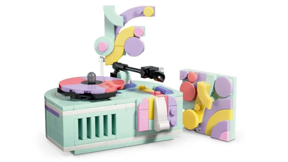 LEGO® Creator 3-i-1 Dekorativt flygel med katt 31392