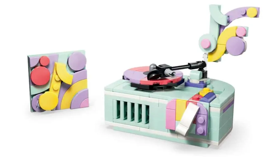 LEGO® Creator 3-i-1 Dekorativt flygel med katt 31392
