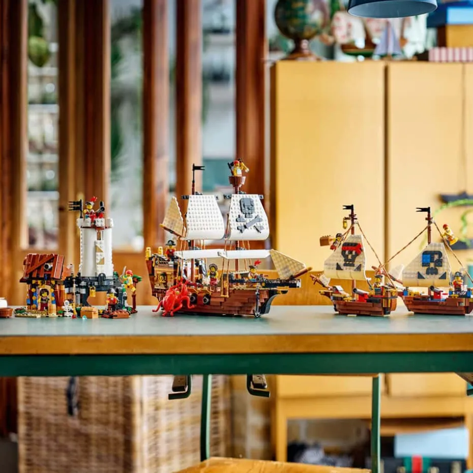 LEGO® Creator 3-i-1 Ikonisk sjørøverskute 31387