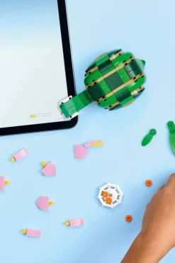 LEGO® Creator 3-i-1 Skilpadde med vannliljeblomst 31377
