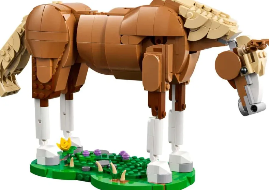 LEGO® Creator 3-i-1 Vakker hest 31166