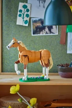 LEGO® Creator 3-i-1 Vakker hest 31166