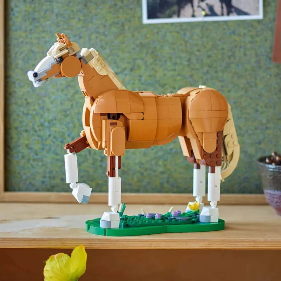 LEGO® Creator 3-i-1 Vakker hest 31166