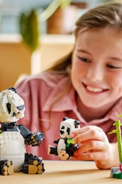 LEGO® Creator 3-i-1 Ville dyr: Pandafamilie 31165