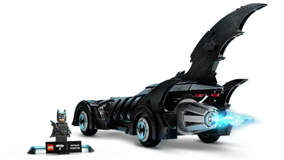 LEGO® DC Batman™: Batman Forever™ Batmobile™ 76304