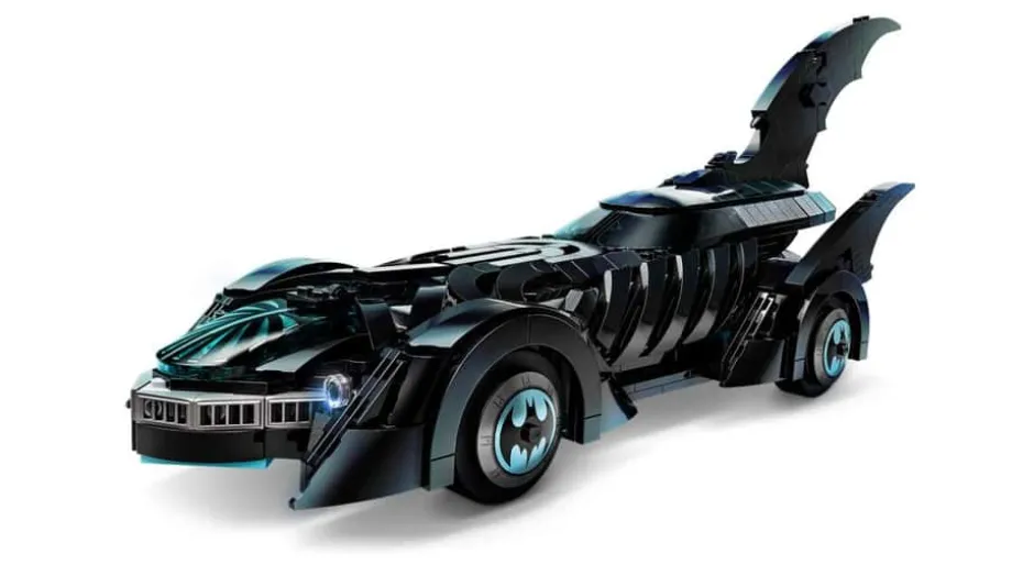 LEGO® DC Batman™: Batman Forever™ Batmobile™ 76304