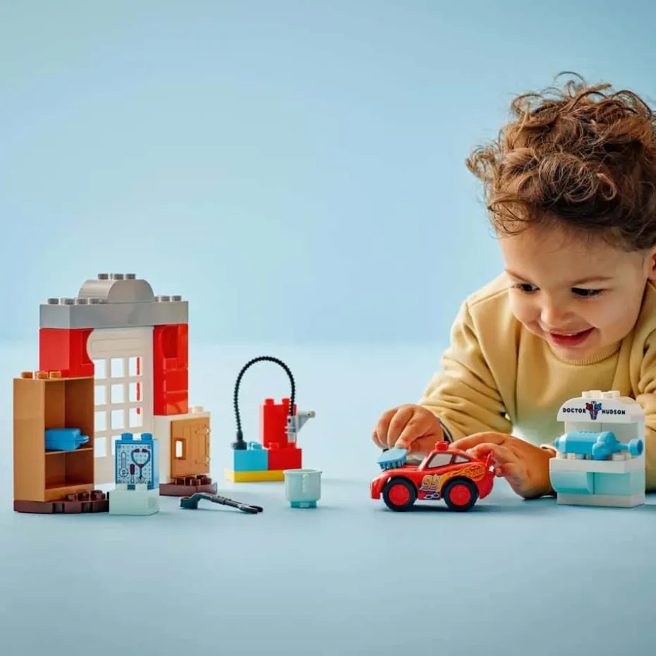 LEGO® DUPLO® │ Disney og Pixars Biler: McQueen besøker Docs verksted 10456