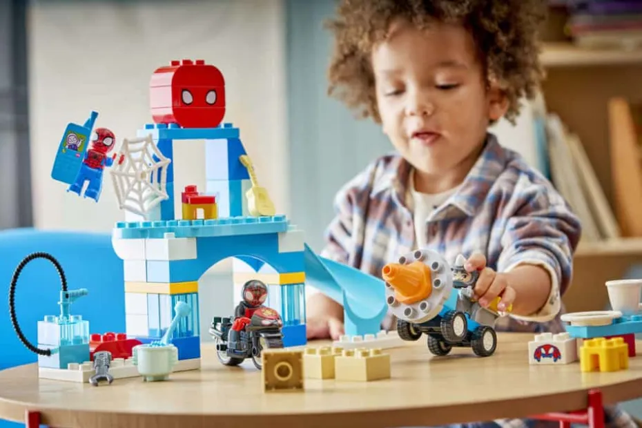 LEGO® DUPLO® │ Marvel Team Spideys hovedkvarter 10464