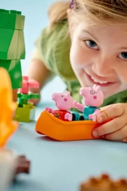 LEGO® DUPLO® Campingtur med Peppa Gris 10452