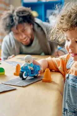 LEGO® DUPLO® Town Blå politimotorsykkel 10471