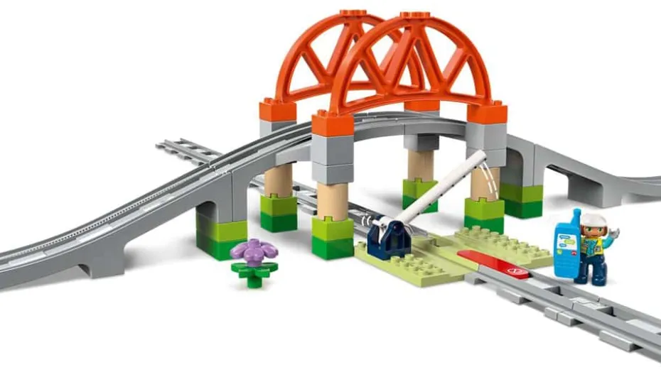 LEGO® DUPLO® Town Utvidelsessett med togbro og skinner 10426