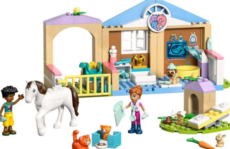 LEGO® Friends Dyreklinikk 42696