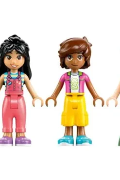 LEGO® Friends Koselig hytte i vennskapstreet 42652