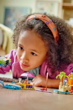 LEGO® Friends Kreativ reise- og strandkoffert 42672