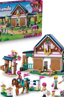LEGO® Friends Rideskole med stall 42688