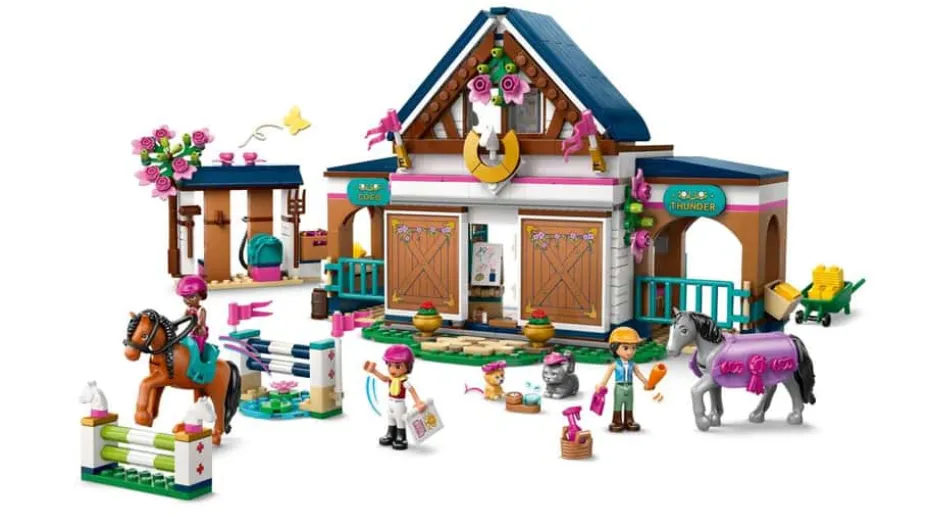 LEGO® Friends Rideskole med stall 42688