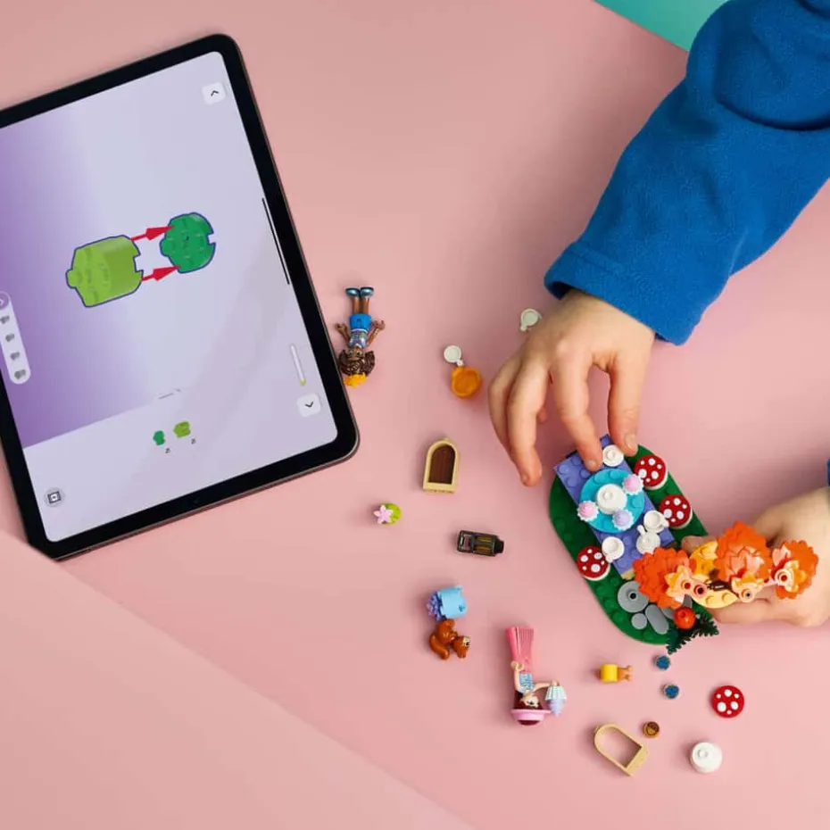 LEGO® Friends Teselskap i skogen 42690